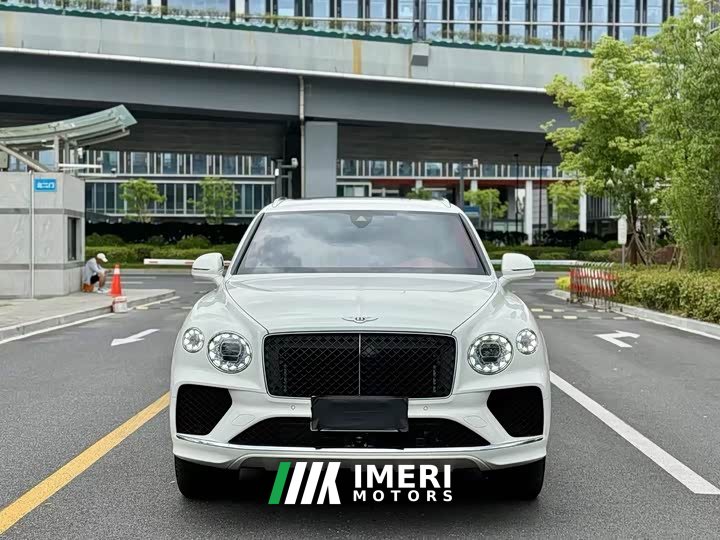 Bentley Bentayga 4.0T V8 Long Wheelbase - ავტომობილი ჩინეთიდან