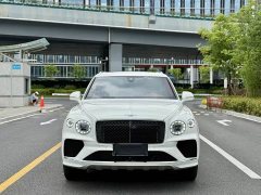 Bentley Bentayga 4.0T V8 Long Wheelbase - ფოტო 1