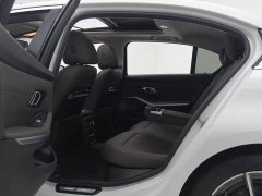 BMW 3 Series Facelift 325Li M Sport Package - ფოტო 11