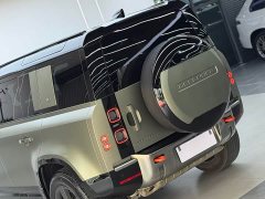 Land Rover Defender Facelift 110 3.0T P400 X - ფოტო 19