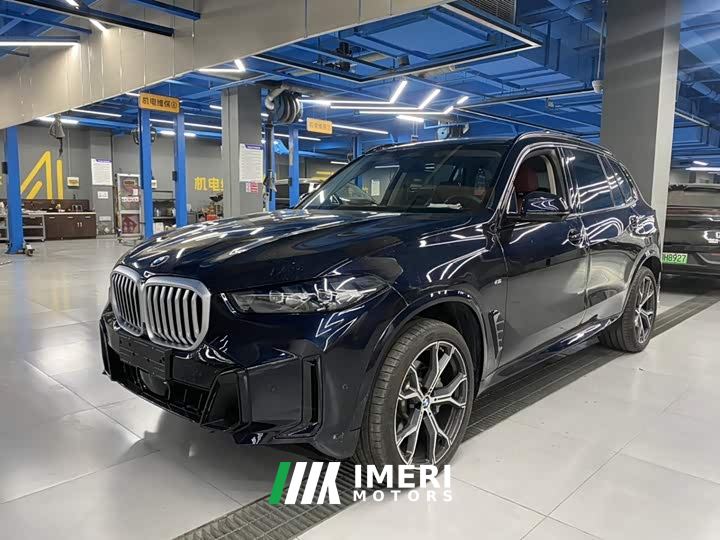 BMW X5 xDrive 30Li M Sport Luxury Night Edition Package