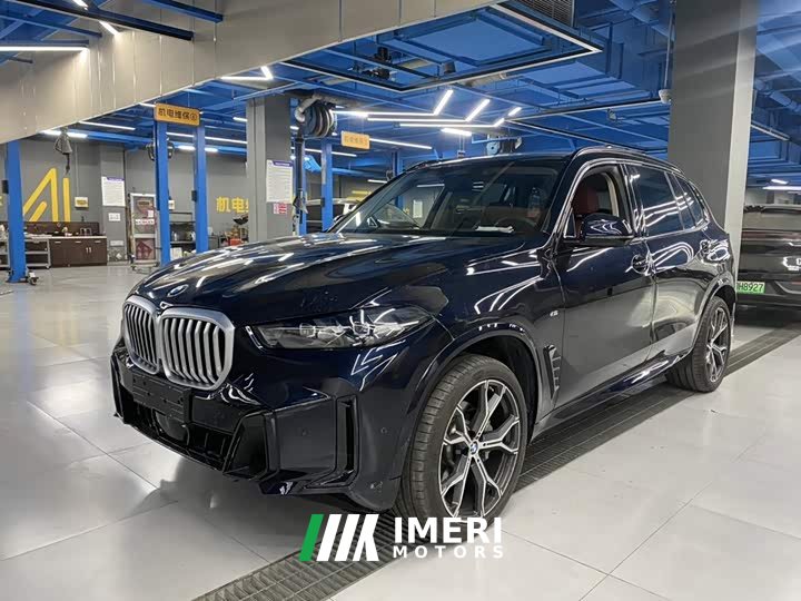 BMW X5 xDrive 30Li M Sport Luxury Night Edition Package