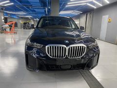 BMW X5 xDrive 30Li M Sport Luxury Night Edition Package - ფოტო 3