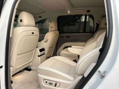 Li Auto i8 Standard Edition - ფოტო 5