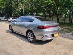 BYD Qin PLUS Glory Edition EV 420KM Leading - ფოტო 5