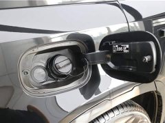 Land Rover Defender 110 3.0T P400 X-Dynamic HSE - ფოტო 13