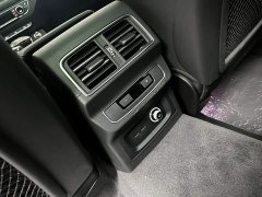 Audi Q5L 45th Anniversary Edition 40 TFSI Luxury Dynamic - ფოტო 12