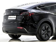 Tesla Model Y 2023 Rear-Wheel Drive - ფოტო 5