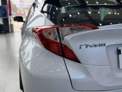 Toyota C-HR 2.0L Comfort - ფოტო 14