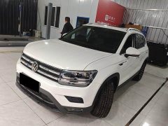 Volkswagen Touareg 2021 280TSI FWD Luxury Plus - ფოტო 2
