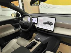 Volvo XC70 Plug-in Hybrid 2026 All-Wheel Drive Extended Range Ultra - ფოტო 10
