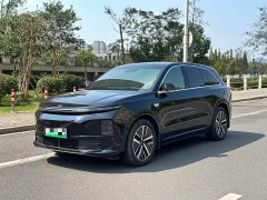 Li Auto L6 2024 Pro - ფოტო 1