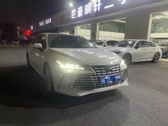 Toyota Avalon Hybrid 2.0L Luxury - ფოტო 1