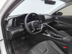 Hyundai Elantra 2022 1.5L CVT GLX Elite - ფოტო 14