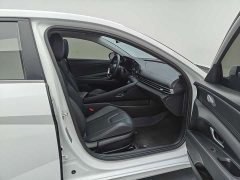 Hyundai Elantra 2022 1.5L CVT GLX Elite - ფოტო 18