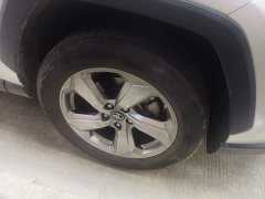 Toyota RAV4 2.0L CVT FWD Fashion Plus - ფოტო 8