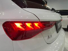 Audi A3 Sportback 35 TFSI Version - ფოტო 13