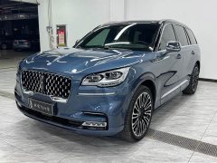 Lincoln Aviator 3.0T V6 AWD Presidential Edition - ფოტო 1
