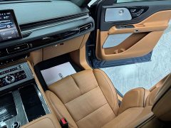 Lincoln Aviator 3.0T V6 AWD Presidential Edition - ფოტო 11