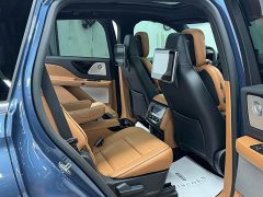Lincoln Aviator 3.0T V6 AWD Presidential Edition - ფოტო 12