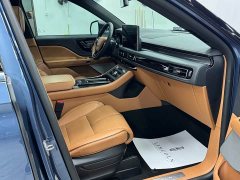 Lincoln Aviator 3.0T V6 AWD Presidential Edition - ფოტო 13