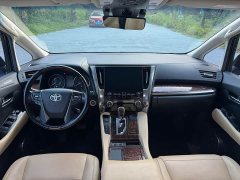 Toyota Alphard Hybrid 2.5L Luxury - ფოტო 9