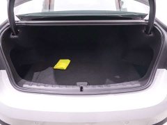 BMW i3 eDrive 40 L Midnight Edition Package - ფოტო 20