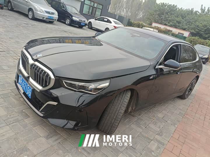 BMW 5 Series 530Li Luxury M Sport Package