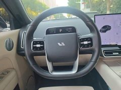 Li Auto L6 Pro - ფოტო 11