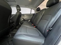 SAIC MG i5 1.5L CVT Luxury - ფოტო 12