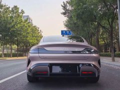 Xiaomi SU7 Rear-Wheel Drive Standard Edition - ფოტო 5