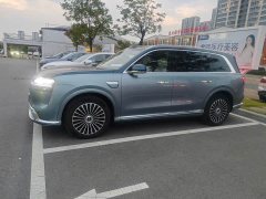 AITO M9 Extended Range Ultra 6-Seater - ფოტო 4