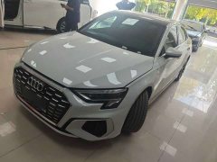Audi A3 A3L Limousine 35 TFSI Fashion Sport - ფოტო 1