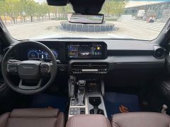 Toyota Prado 2.4T Hanye WX 5-Seater - ფოტო 12