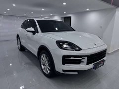 Porsche 2024 Cayenne 3.0T - ფოტო 3