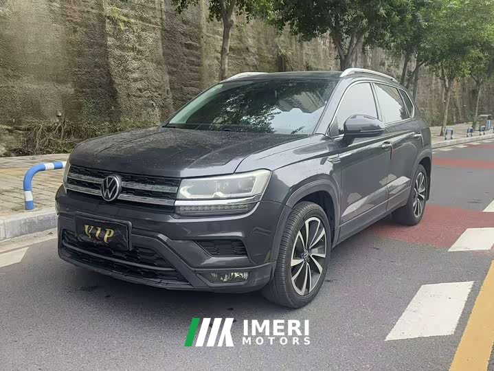 Volkswagen Touareg 280TSI FWD Luxury - ავტომობილი ჩინეთიდან