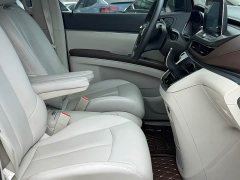 Buick GL8 Land Business Class Comfort Edition - ფოტო 16