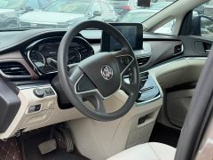 Buick GL8 Land Business Class Comfort Edition - ფოტო 9