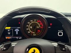Ferrari F8 Tributo 3.9T V8 - ფოტო 17