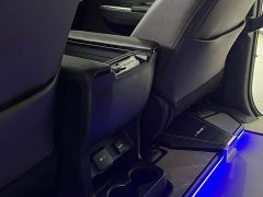 Toyota Sienna 2021 2.5L Hybrid Platinum Edition - ფოტო 11