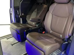 Toyota Sienna 2021 2.5L Hybrid Platinum Edition - ფოტო 15