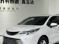 Toyota Sienna 2021 2.5L Hybrid Platinum Edition - ფოტო 4