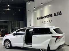 Toyota Sienna 2021 2.5L Hybrid Platinum Edition - ფოტო 8