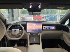 Denza BYD Denza N8L Flagship - ფოტო 6