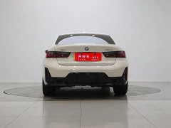 BMW 3 Series 330i M Sport Night Edition Package - ფოტო 5