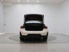 BMW 3 Series 330i M Sport Night Edition Package - ფოტო 9