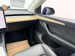 Tesla Model Y Long Range All-Wheel Drive - ფოტო 11
