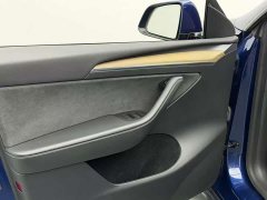 Tesla Model Y Long Range All-Wheel Drive - ფოტო 12