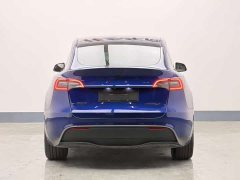 Tesla Model Y Long Range All-Wheel Drive - ფოტო 5