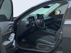 Honda Accord Sport Series 260TURBO Luxury - ფოტო 9